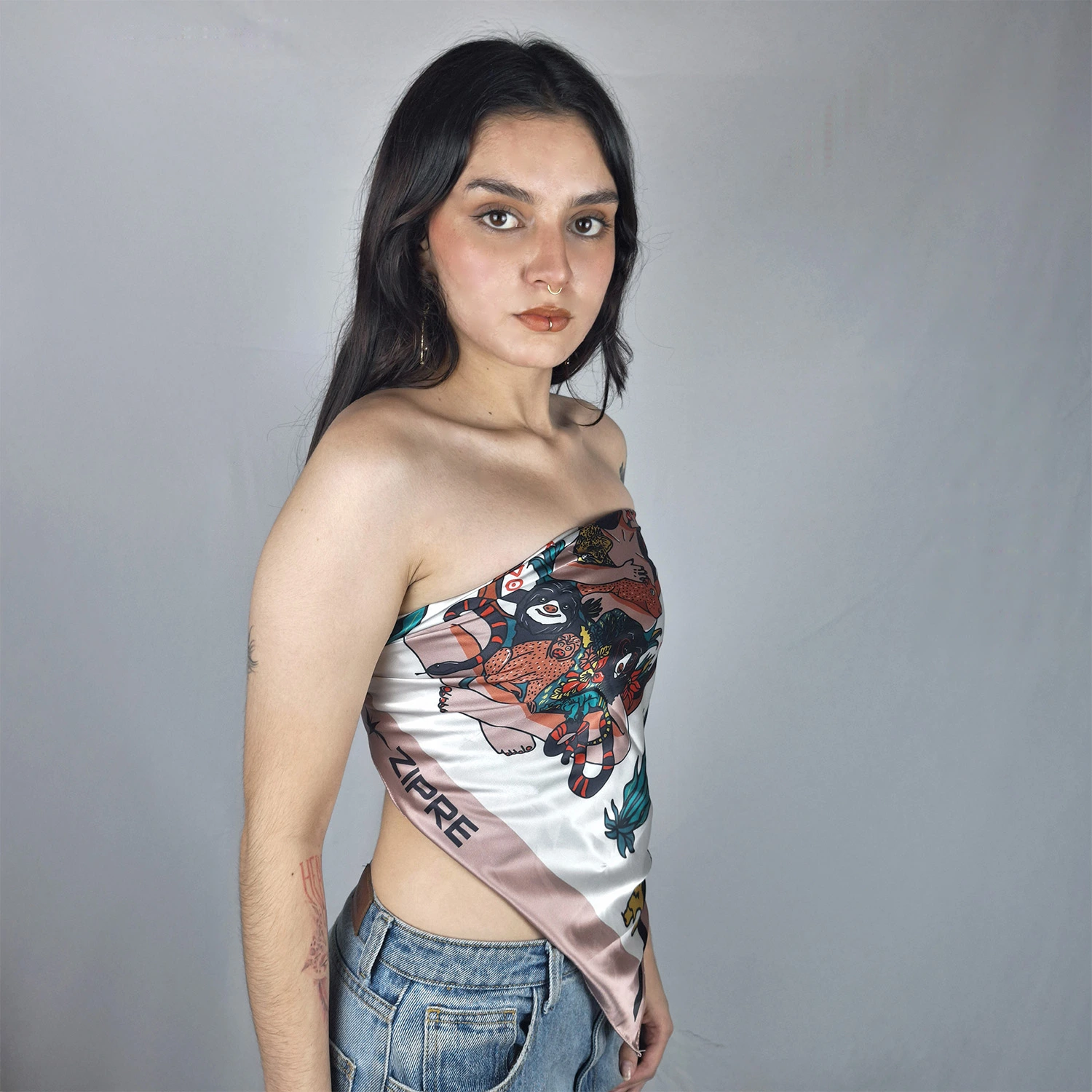 PAÑOLETA MADRE TIERRA 72cm x 72cm 4 pañoleta